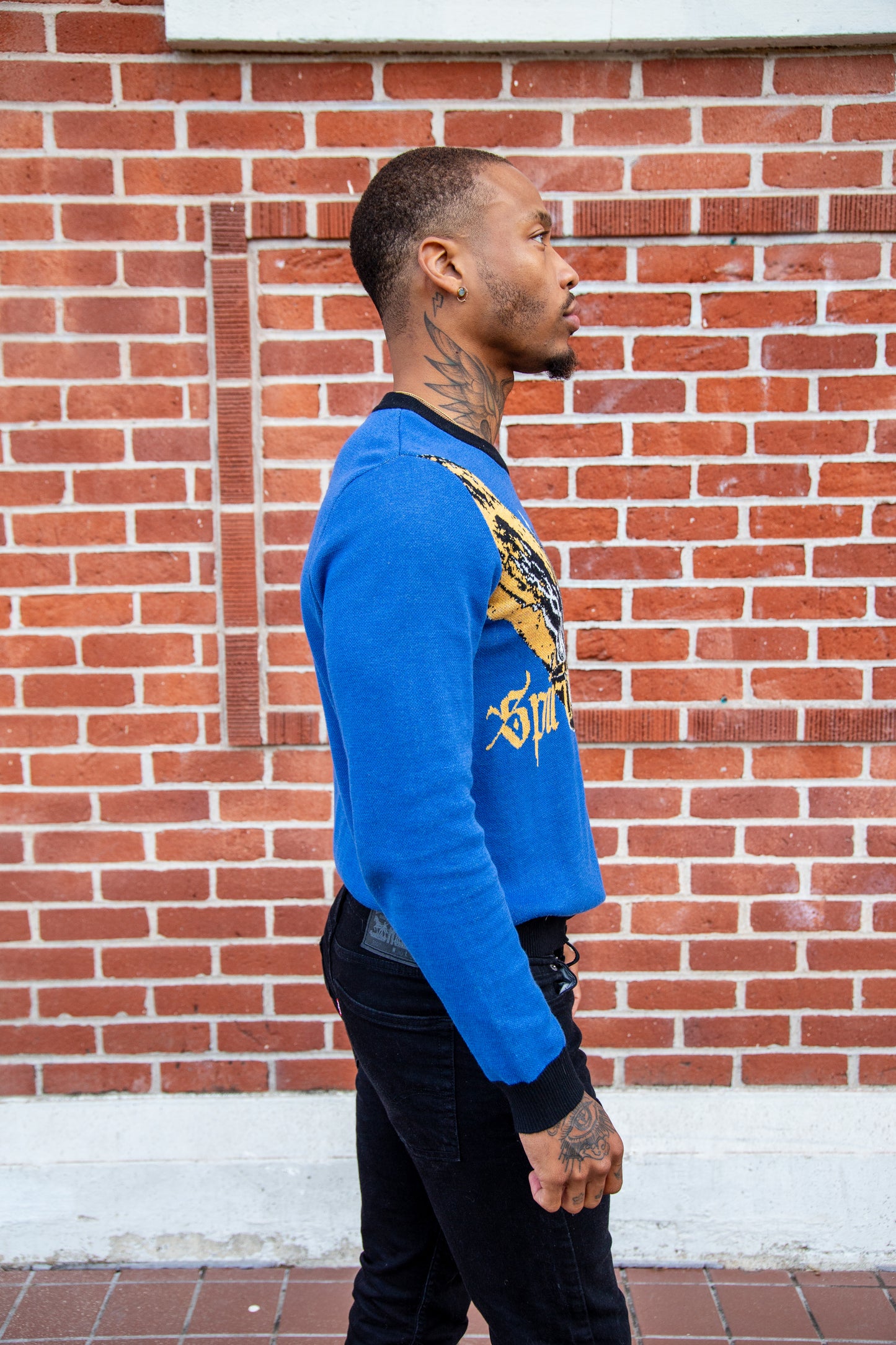 Spirit gym Knitted crew neck sweater